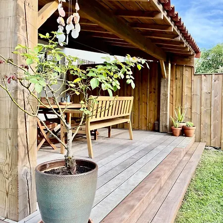 Hébergement de vacances Nana Blou *