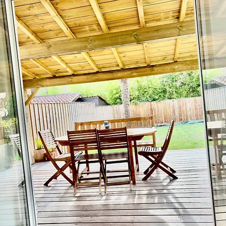 Hébergement de vacances Nana Blou *